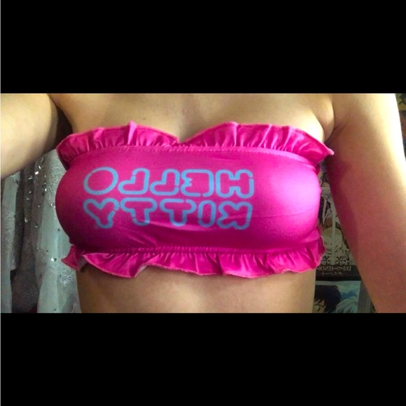 Hello Kitty skirt set - Picture 3 of 7